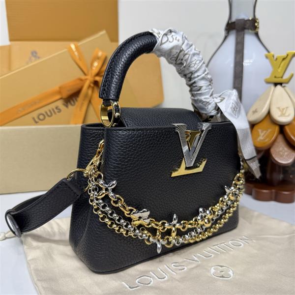 2026120164255252 270